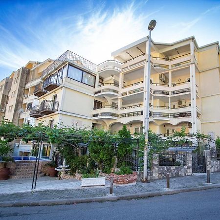 Saki Apartments ブドヴァ エクステリア 写真
