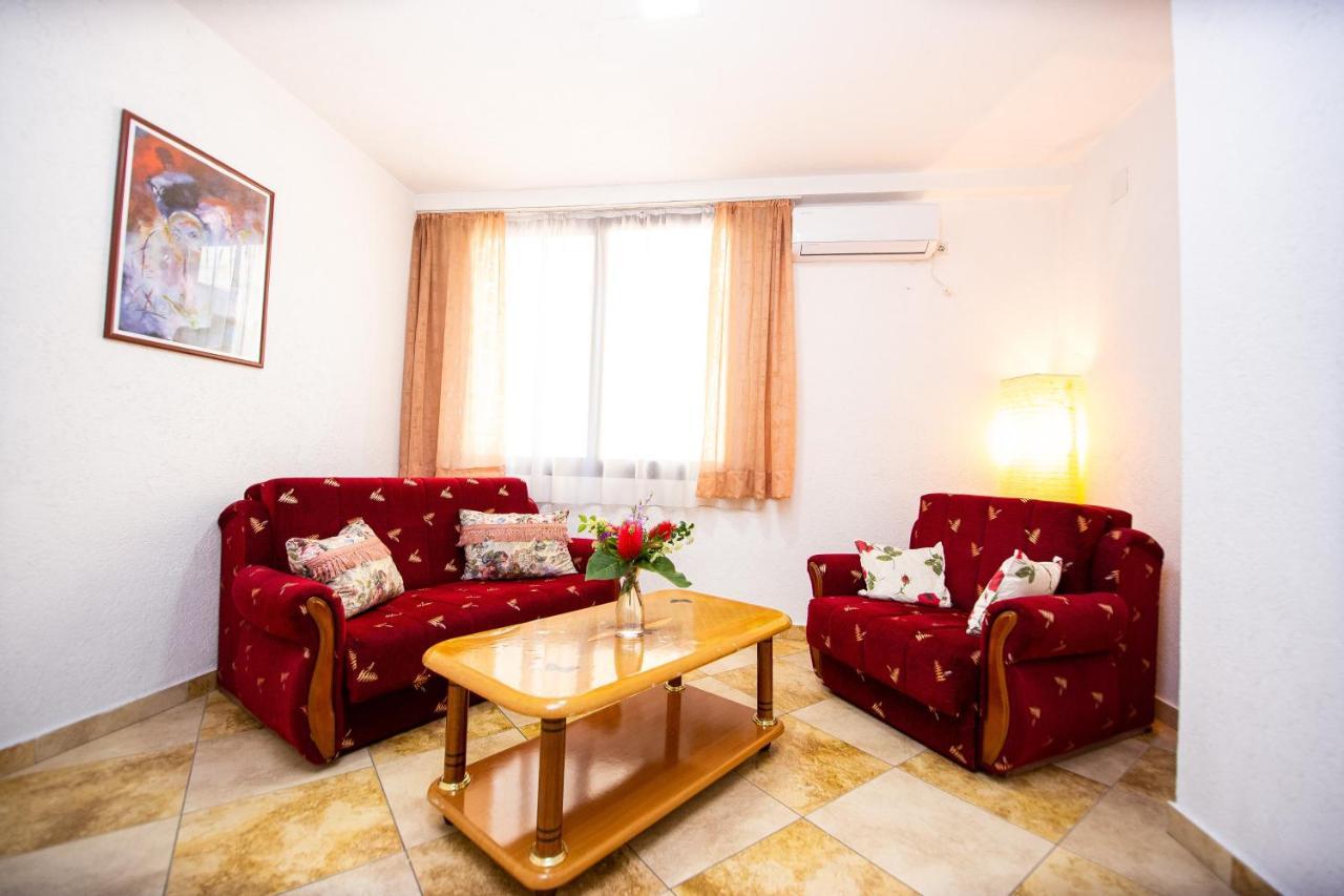 Saki Apartments ブドヴァ エクステリア 写真