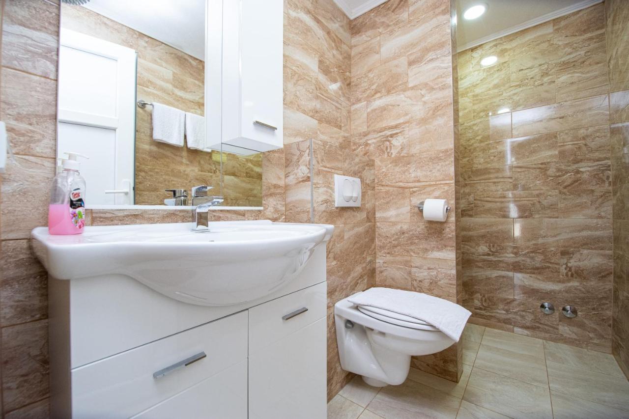 Saki Apartments ブドヴァ エクステリア 写真